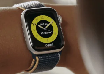 Apple Watch Series 6 launched, starts at $399