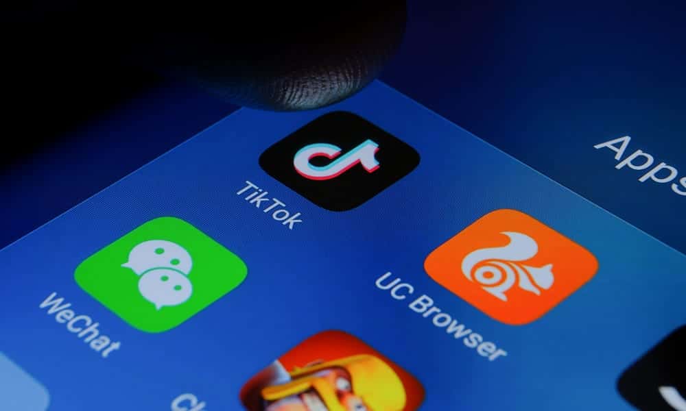 The US Government is Kicking off WeChat & TikTok from the App stores_TechnoSports.co.in