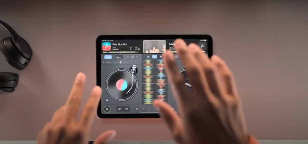 iPad Air 4 djay Pro AI TechnoSports.co .in iPad Air 4 launched with Apple A14 at 9