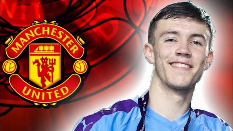 Manchester City academy player joins Manchester United