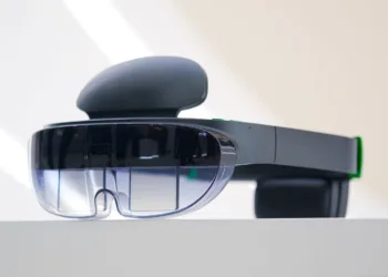 OPPO is about to bring the OPPO Glass in India