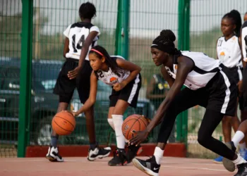Prime Minister Trudeau and Masai Ujiri take part in a 2022 Dakar Youth Olympics event in Dakar. February 12, 2020.  ///
Le premier ministre Trudeau et Masai Ujiri participent à un événement portant sur les Jeux olympiques de la jeunesse de 2022 à Dakar. 12 février 2020.