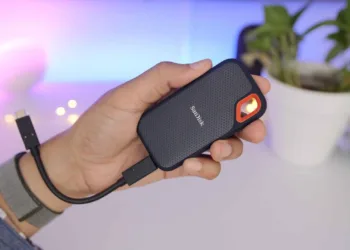 Blockbuster deals on Solid State Drives (SSD) in Amazon Great Indian sale_TechnoSports.co.in