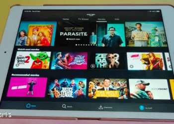 Apple iPad 8th Gen review: A lot to offer in an old chassis at just ₹29,900