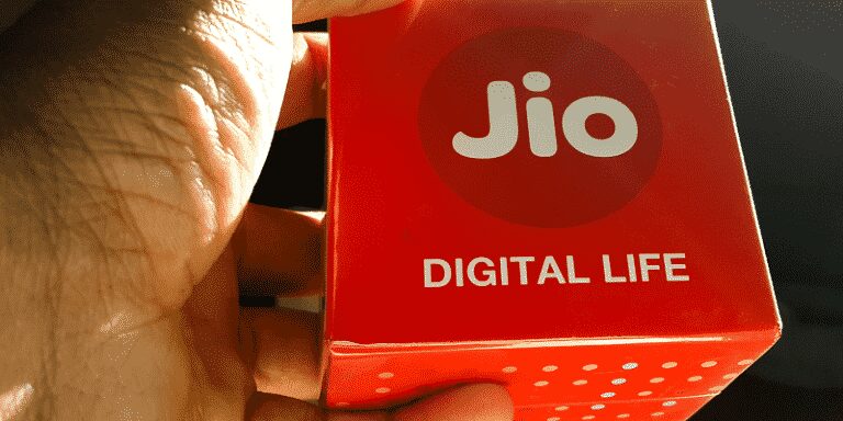 Reliance Jio Fiber Trust to bag $5.4 billion from group firms_TechnoSports.co.in