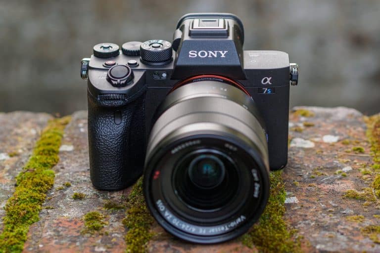 Sony’s new Alpha 7S III features a focal plane phase-detection AF system