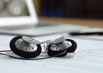 Top Deals on Headsets on the Amazon Great Indian Festival sale_TechnoSports.co.in