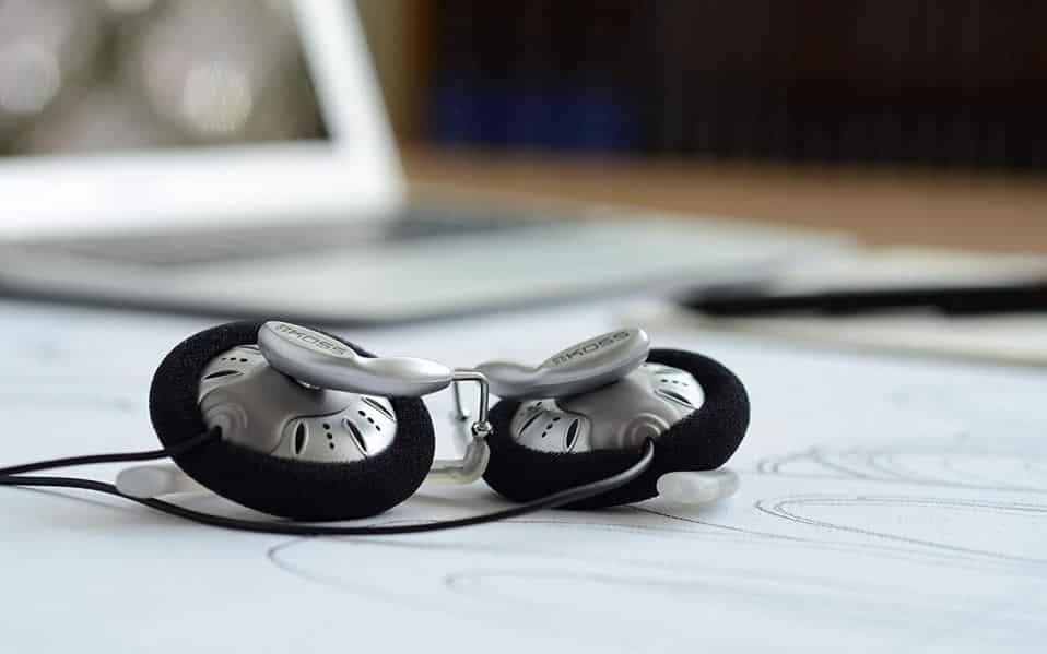 Top Deals on Headsets on the Amazon Great Indian Festival sale_TechnoSports.co.in