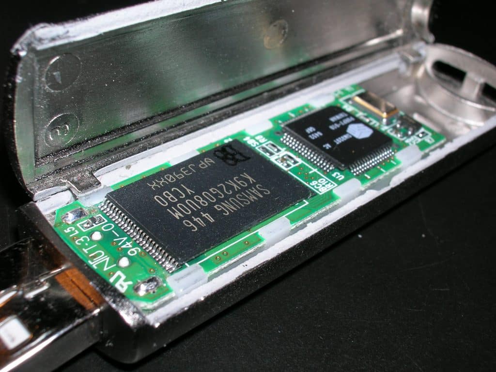 USB flash drive SK Hynix announces the acquisition of Intel's NAND business with a  billion deal