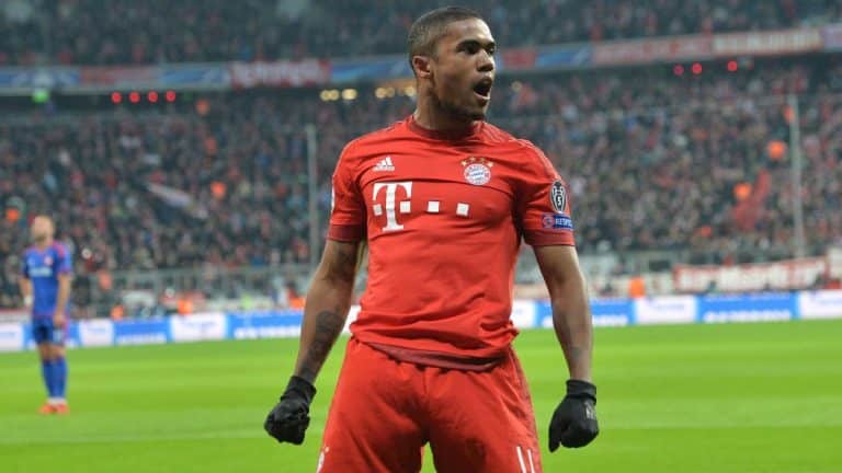 Juventus winger Douglas Costa joins his former club Bayern Munich on loan