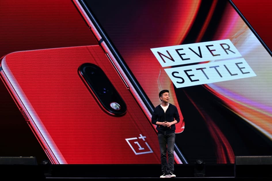 dims 1 If Carl Pei leaves OnePlus, the position to be filled by Emily Dai