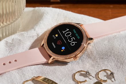 fossil gen 5e 42mm gold 440x292 c Fossil’s new Gen 5E smartwatch series affordable and functional at best