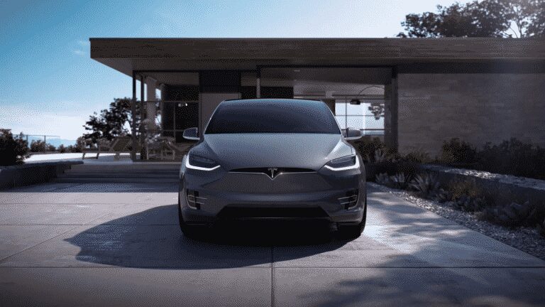 Tesla in talks with Maharashtra government to bring their EV’s into India