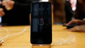 Apple to bring In-Display fingerprint sensor for upcoming iPhone Lineup
