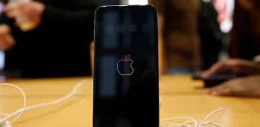 Apple to bring In-Display fingerprint sensor for upcoming iPhone Lineup