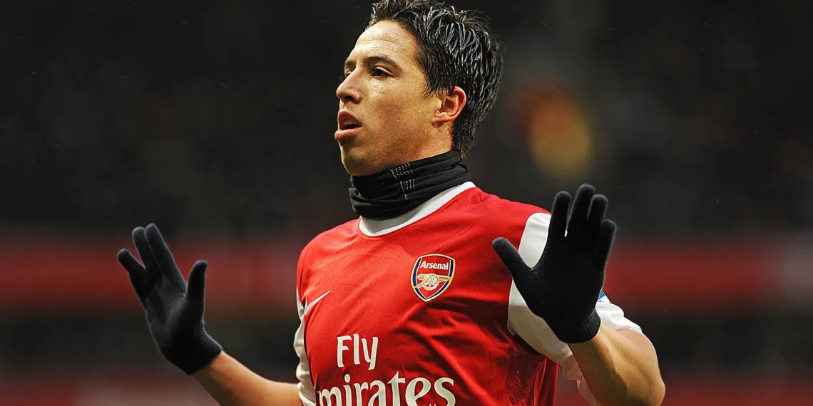 Arsenal's French midfielder Samir Nasri celebrates scoring the opening goal of the English Premier League football match between Arsenal and Fulham at the Emirates stadium in north London on December 4, 2010. AFP PHOTO/BEN STANSALLFOR EDITORIAL USE ONLY Additional license required for any commercial/promotional use or use on TV or internet (except identical online version of newspaper) of Premier League/Football photos. Tel DataCo +44 207 2981656. Do not alter/modify photo. (Photo credit should read BEN STANSALL/AFP/Getty Images)