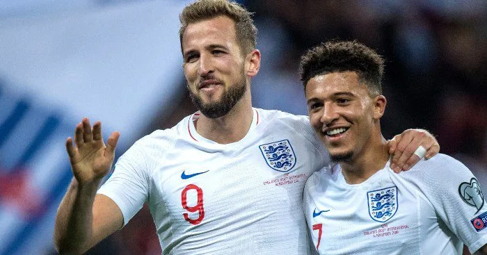 LONDON, ENGLAND - NOVEMBER 14: Harry Kane of England celebrate with heÕs team mate Jadon Sancho after scoring heÕs 2nd goal during the UEFA Euro 2020 qualifier between England and Montenegro at Wembley Stadium on November 14, 2019 in London, England. (Photo by Sebastian Frej/MB Media/Getty Images)