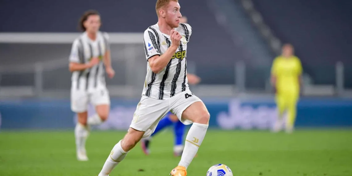 Juventus put four players up for sale