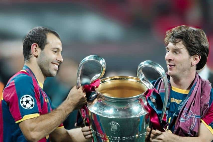 Mascherano Messi UCL Twitte 571 855 Javier Mascherano feels hurt by seeing Barcelona's current situation