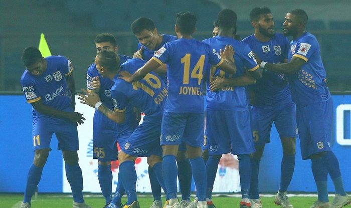 Mumbai City FC players celebrate a goal against Delhi Dyanmos in ISL 2018 ISL Website Top 5 longest unbeaten streaks in ISL