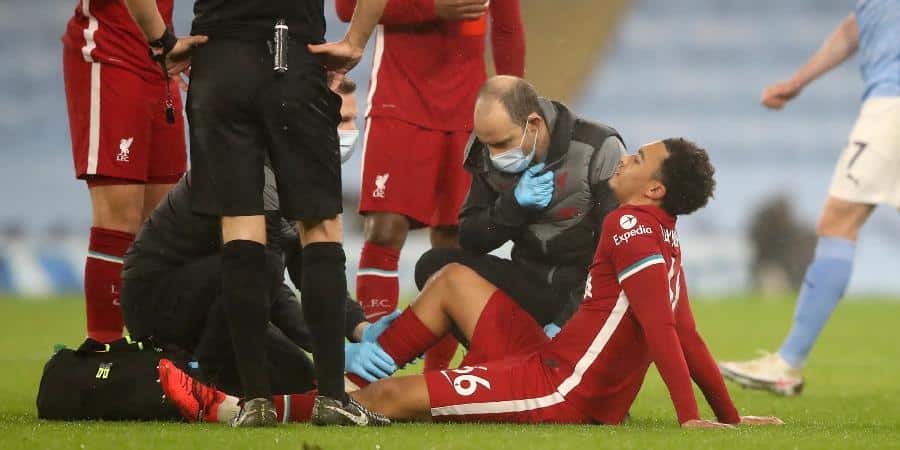 Joe Gomez suffers serious injury at England training