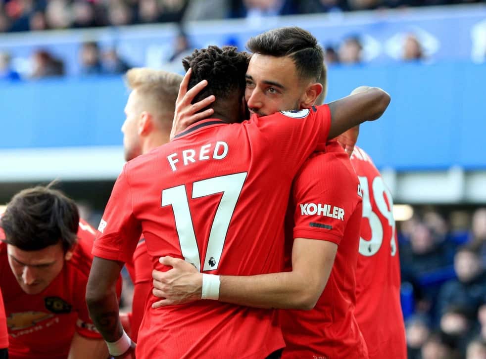 United celebrate after Bruno Fernandes equalises Premier League 2020-21: Matchday 8 review