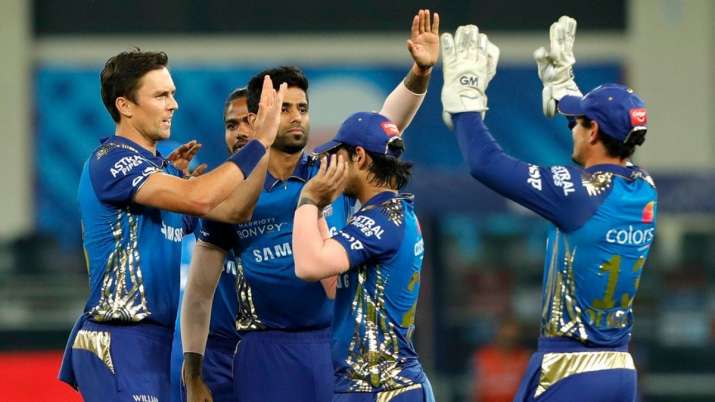 boult2 1604592505 IPL 2020: Mumbai Indians defeat Delhi Capitals to win the IPL 2020 trophy!