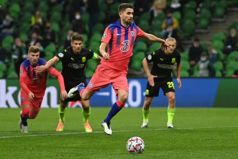 Arsenal engage in talks with Chelsea for Jorginho as Caicedo alternative