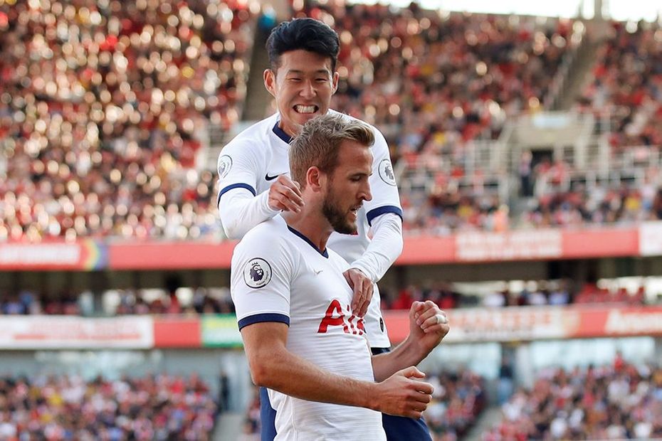 kane son Harry Kane hails Mourinho for instilling confidence into the team