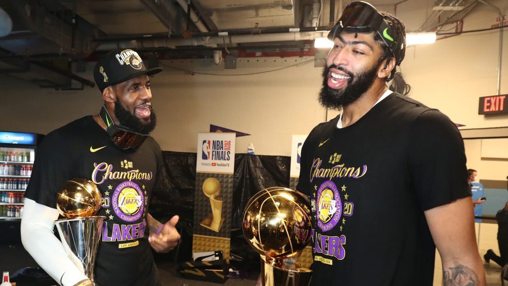 NBA NBC sports lbj davis LeBron James, Anthony Davis set to make preseason debuts for Lakers