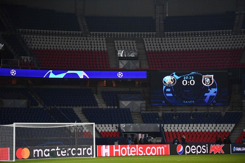 PSG and Istanbul Basaksehir come out united in the fight against Racism