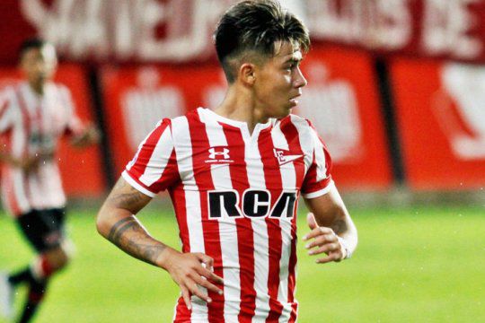 dario Sarmiento 1 Manchester City looking to spend €19 million on Argentine teenager