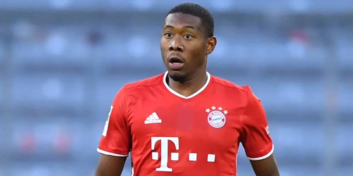 MUNICH, GERMANY - OCTOBER 04: David Alaba of Bayern Muenchen plays the ball during the Bundesliga match between FC Bayern Muenchen and Hertha BSC at Allianz Arena on October 04, 2020 in Munich, Germany. (Photo by Sebastian Widmann/Getty Images)