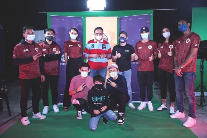 8 Celebrities, Athletes, Streamers, and FIFA Pro-Players battle in the Esports Integrated Challenge Kaki Bola Edition 8 Celebrities, Athletes, Streamers, and FIFA Pro-Players battle in the Esports Integrated Challenge Kaki Bola Edition
