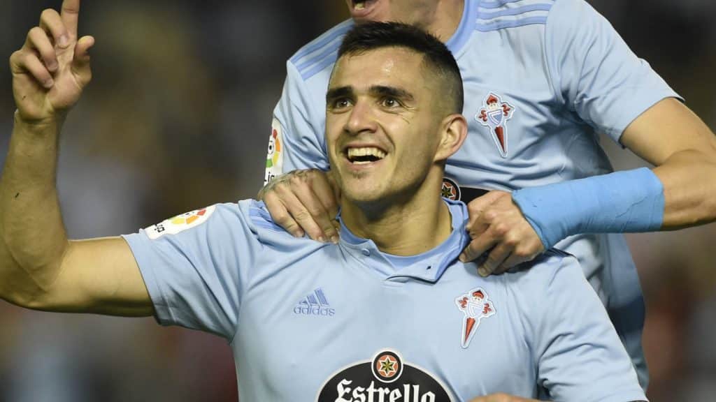 maxi gomez celta vigo 2018 19 1v3jrrmskfj9s1q01m8fhkcfqf Valencia to sell Maxi Gomez; Arsenal in pursuit