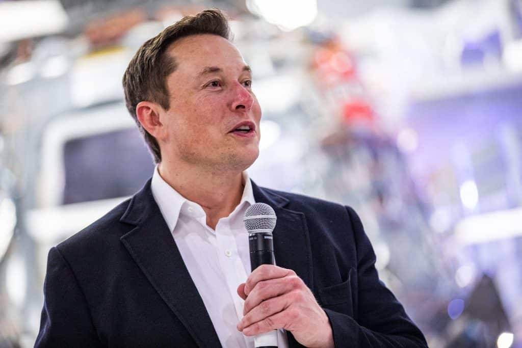 Tesla will remain public, it won't hinder Musk's innovations