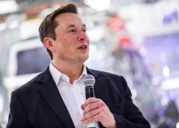 Tesla will remain public, it won't hinder Musk's innovations
