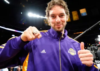 Pau Gasol won back-to-back Championships with the Lakers.