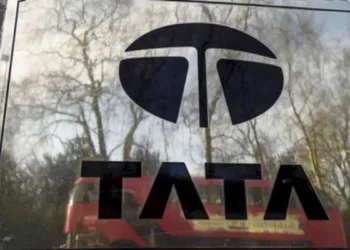 Tata Sons planning for $1 billion funding to make iPhone manufacturing plant