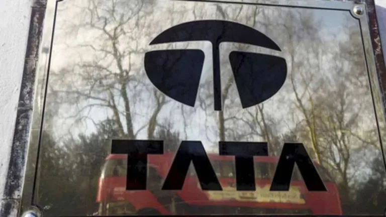 Tata Sons planning for $1 billion funding to make iPhone manufacturing plant