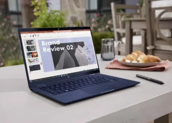 HP Dragonfly Max_TechnoSports.co.in