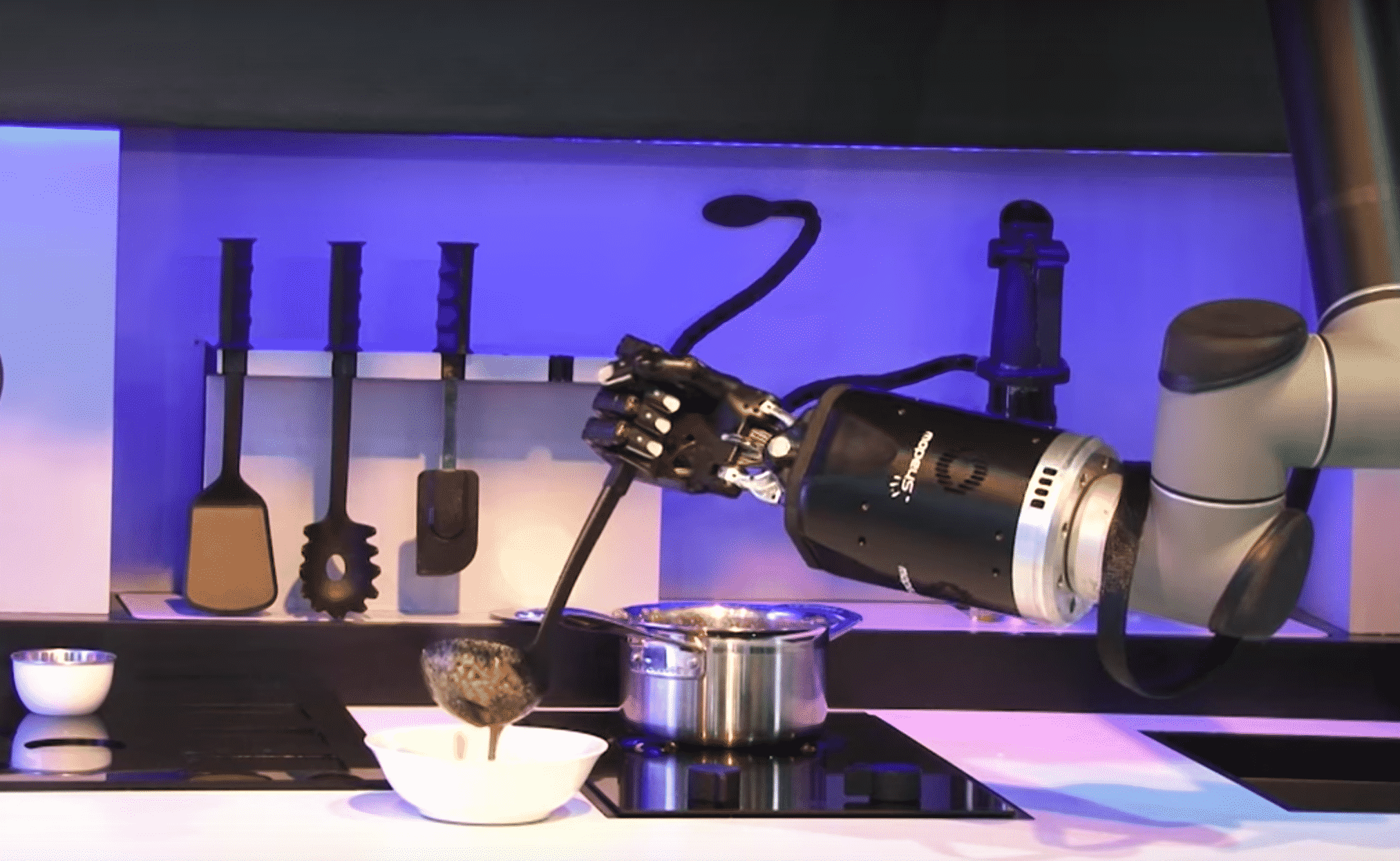 CES 2021: Introducing the world’s first Robotic Kitchen by Moley Robotics