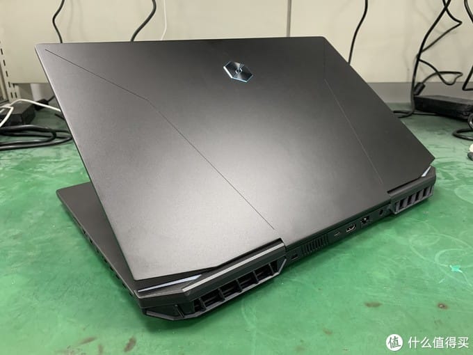 Mechrevo Ryzen 9 5900H gaming laptop 1 AMD Ryzen 9 5900H tested on a Mechrevo laptop