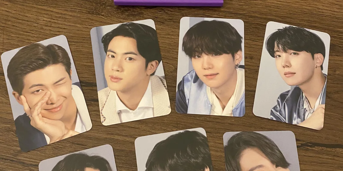 Samsung becomes trending on Twitter after the free BTS Samsung photocards offer