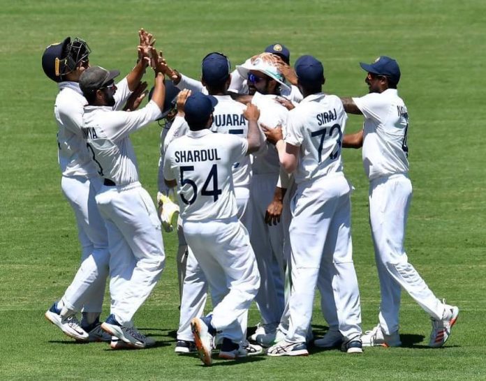 e4decaaf-14b5-4930-a5e6-787356ff8809