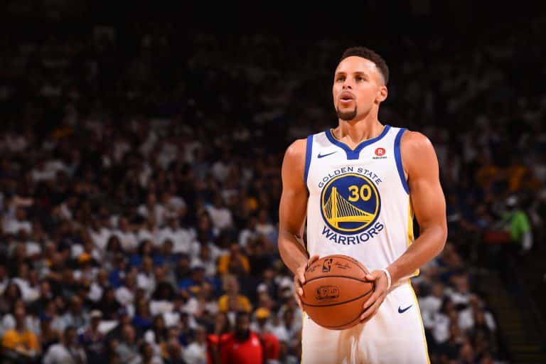 Stephen Curry joins Wilt Chamberlain as the only players in Warriors’ history to score 17,000+ career points