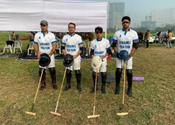 Winning team Dynamix Achievers