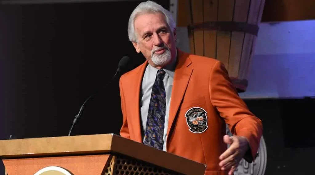 Paul Westphal was inducted in the Hall Of Fame in 2019.