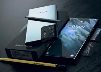 Samsung's new patent reveals an innovtive under-display camera solution