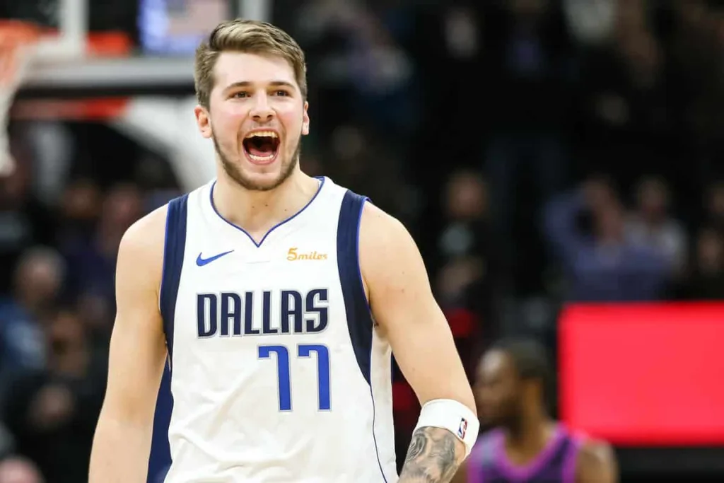 Luka Doncic is leading Dallas Mavericks to a 6-6 record.